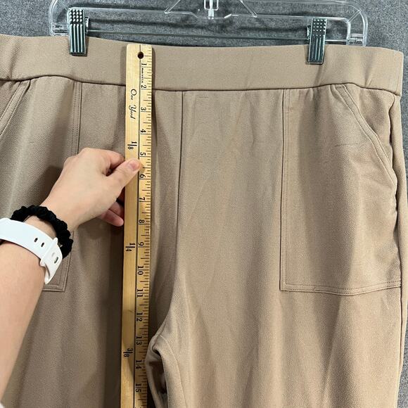 Isaac Mizrahi Live! Petite Crepe Knit Straight Leg Pant Cool Khaki, Petite 1X - Picture 6 of 8